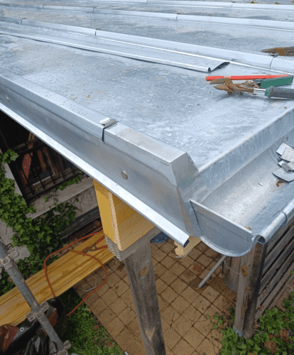 Étanchéité et pose de toiture en zinc dans les Yvelines