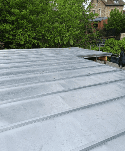 Réfection de toiture en zinc à Versailles