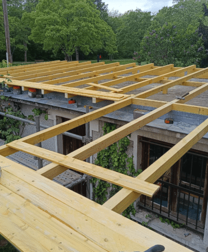 Étanchéité et pose de toiture en zinc dans les Yvelines