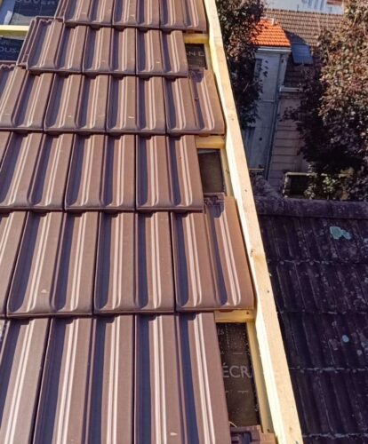 Remplacement de faîtage de toiture à Saint-Cyr-l’École